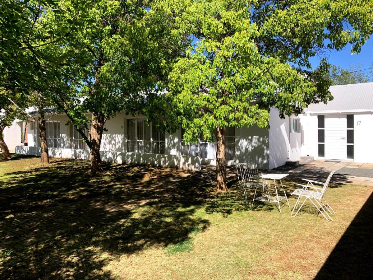 Umtali Country Inn Aliwal North Exterior foto