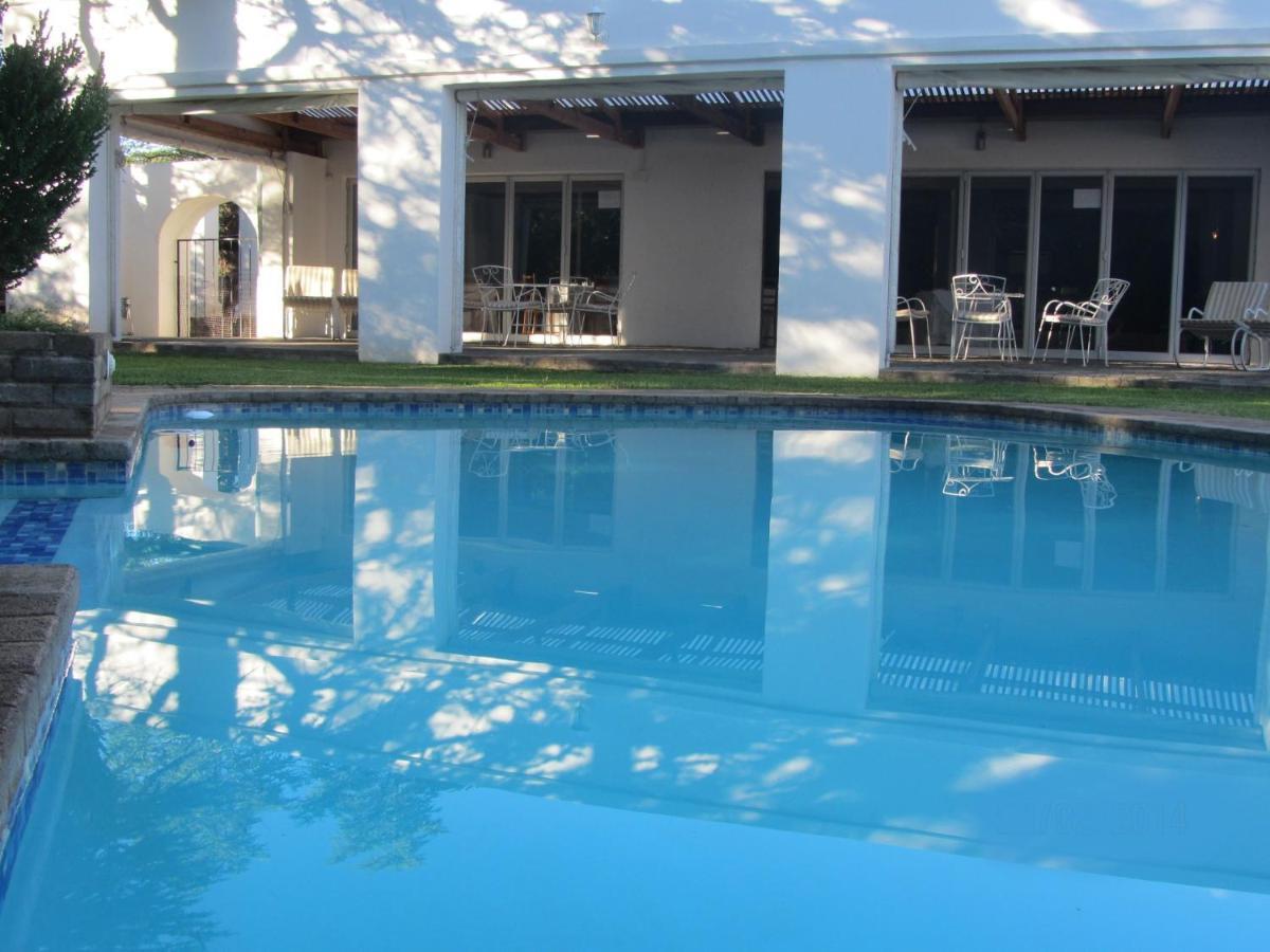 Umtali Country Inn Aliwal North Exterior foto